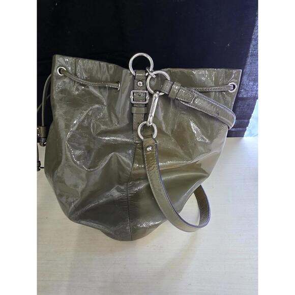 Coach Madison Marielle Drawstring Bucket Bag in a Patent Leather - Picture 8 of 10